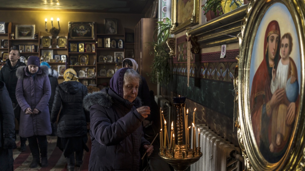 Krieg in der Ukraine: Was tun die Kirchen dort?